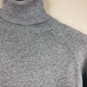 Like 🆕 ZARA Turtleneck Gray Sweater